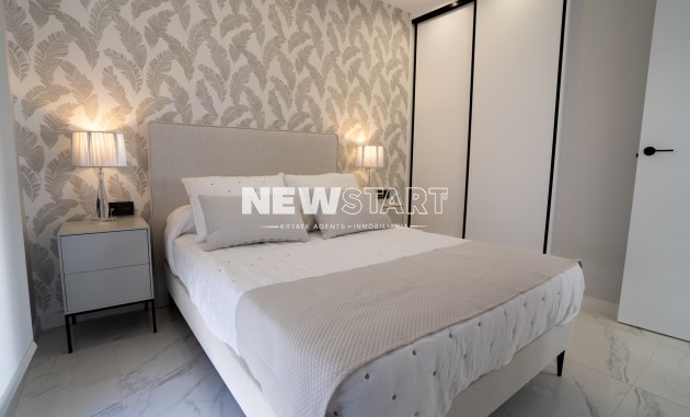 Obra nueva - Bungalow alto - Pilar de la Horadada