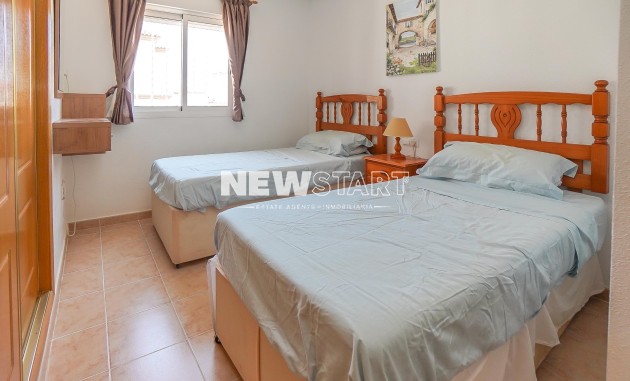 Resale - Quad - La Marina - Urb. La Escuera