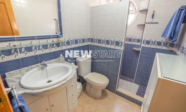 Resale - Quad - La Marina - Urb. La Escuera