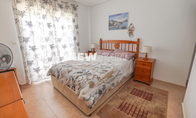Resale - Quad - La Marina - Urb. La Escuera