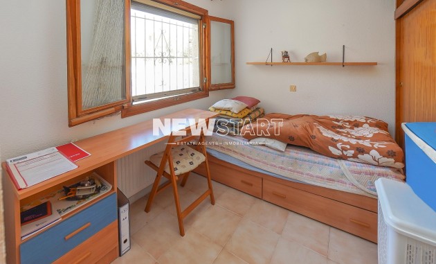 Resale - Detached - La Marina - Urb. La Marina