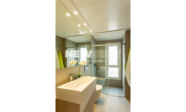 Nouvelle construction - Bungalow élevé - Algorfa