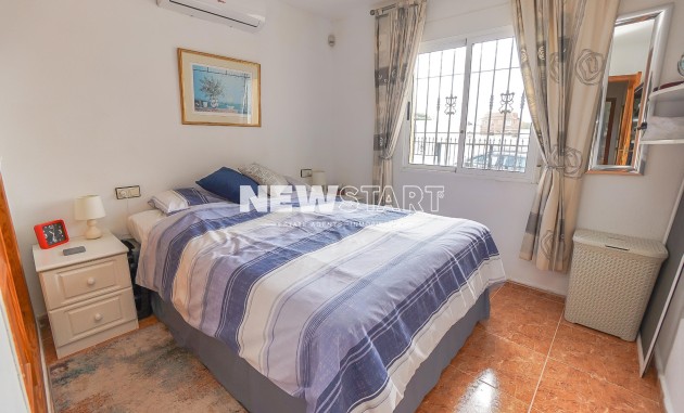 Resale - Quad - La Marina - Urb. La Marina
