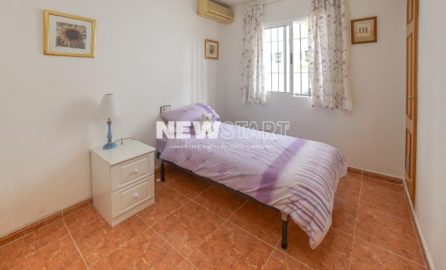 Resale - Quad - La Marina - Urb. La Marina