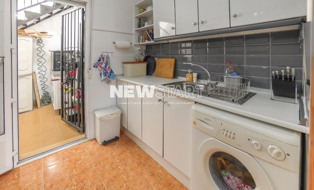 Resale - Quad - La Marina - Urb. La Marina