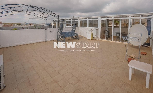 Resale - Quad - La Marina - Urb. La Marina