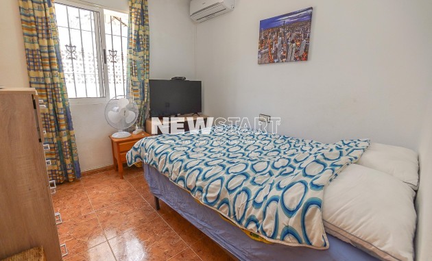 Resale - Quad - La Marina - Urb. La Marina