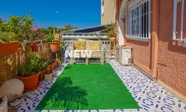 Resale - Townhouse - La Marina - Urb. La Marina