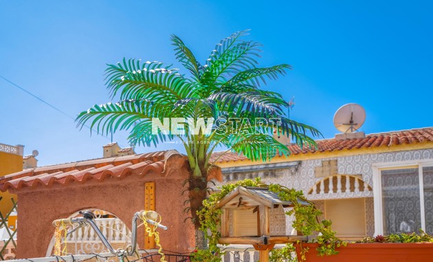 Resale - Townhouse - La Marina - Urb. La Marina