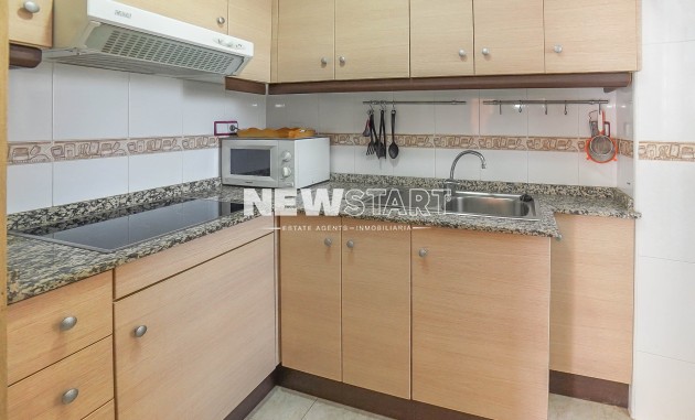 Resale - Apartment - Guardamar del Segura
