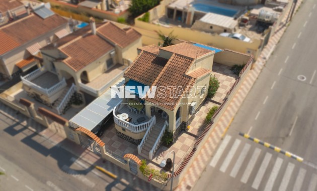 Revente - Détaché - La Marina - Urb. La Marina