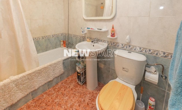 Resale - Apartment - La Marina - Urb. La Marina