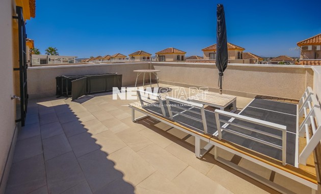 Wiederverkauf - Freistehend - La Marina - Urb. La Marina