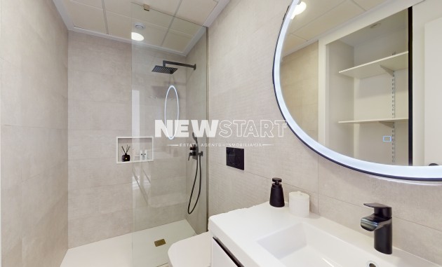 Neue Gebäude - Penthouse - Guardamar del Segura