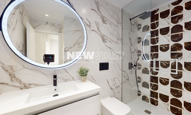 Neue Gebäude - Penthouse - Guardamar del Segura