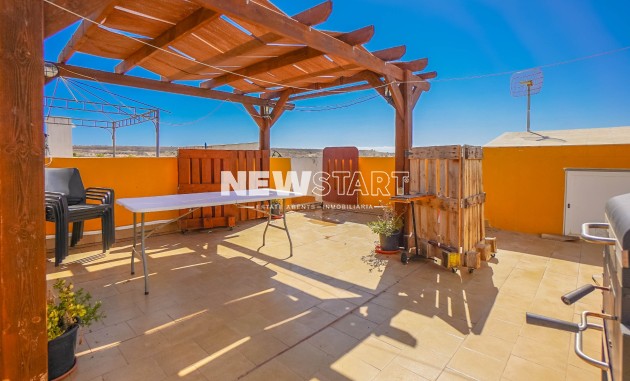 Resale - Apartment - La Marina - Urb. La Marina