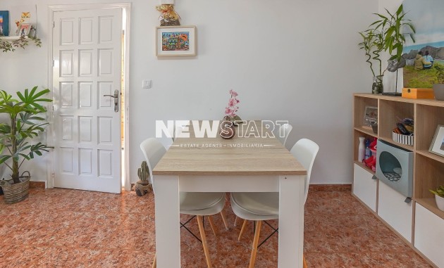 Resale - Apartment - La Marina - Urb. La Marina