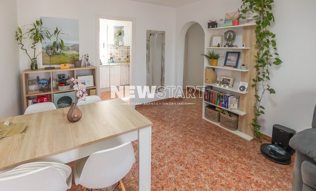 Resale - Apartment - La Marina - Urb. La Marina