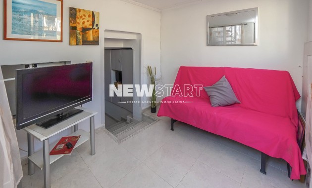 Resale - Terraced - La Marina - Urb. La Marina