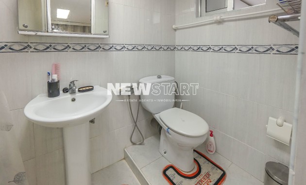 Resale - Terraced - La Marina - Urb. La Marina