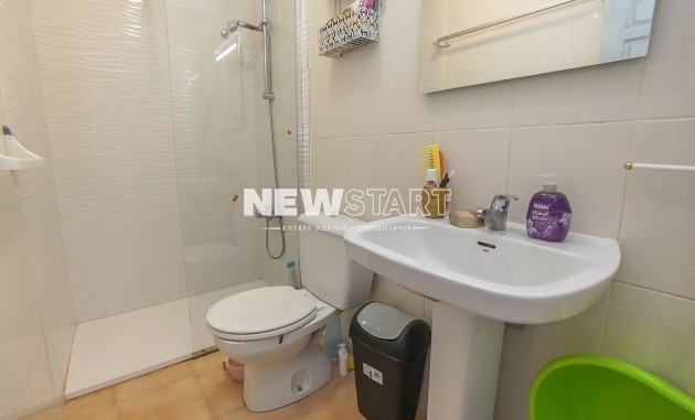 Resale - Terraced - La Marina - Urb. La Marina