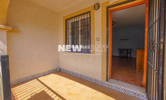 Resale - Apartment - La Marina - Urb. La Marina