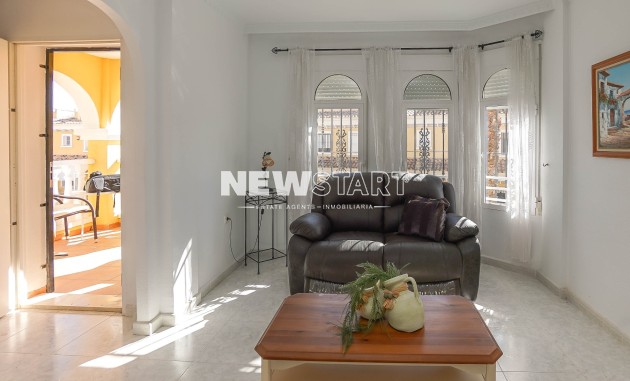 Återförsäljning - Fristående - La Marina - Urb. La Marina