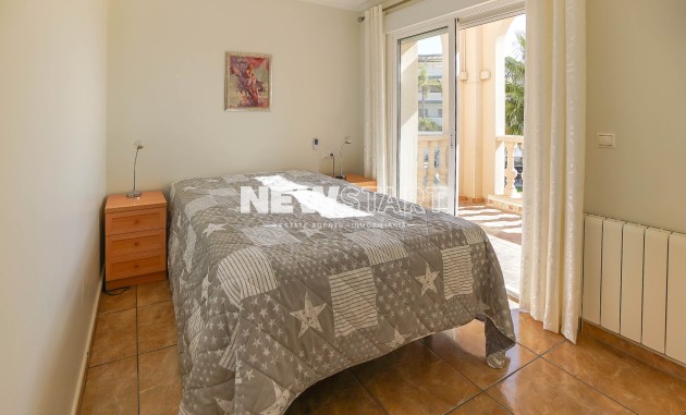 Återförsäljning - Fristående - La Marina - Urb. La Escuera