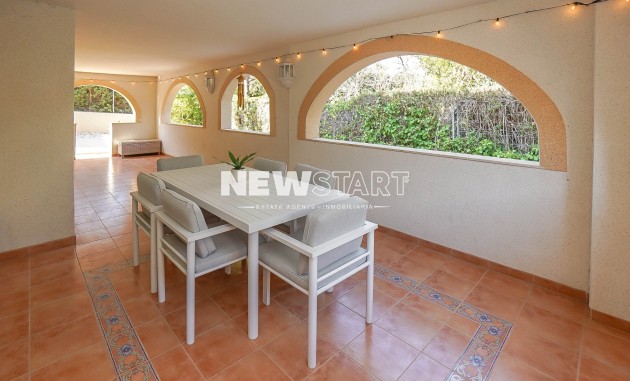 Återförsäljning - Fristående - La Marina - Urb. La Escuera