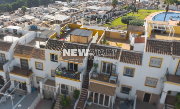 Resale - Apartment - La Marina - Urb. La Marina