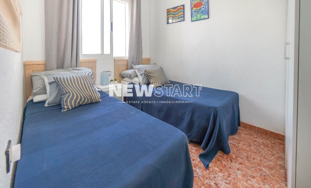 Resale - Apartment - La Marina - Urb. La Marina