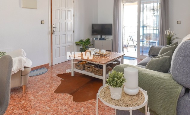Resale - Apartment - La Marina - Urb. La Marina