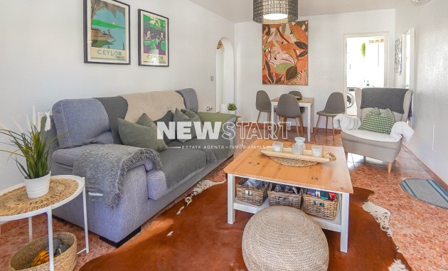 Resale - Apartment - La Marina - Urb. La Marina