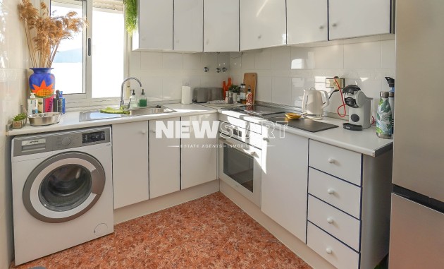 Resale - Apartment - La Marina - Urb. La Marina