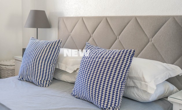 Resale - Apartment - La Marina - Urb. La Marina