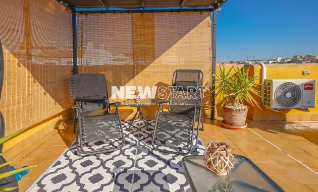 Resale - Apartment - La Marina - Urb. La Marina