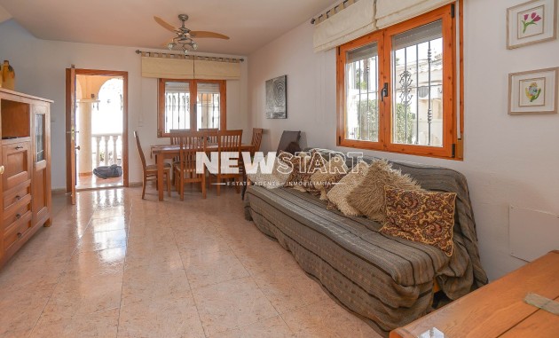 Återförsäljning - Fristående - La Marina - Urb. La Marina