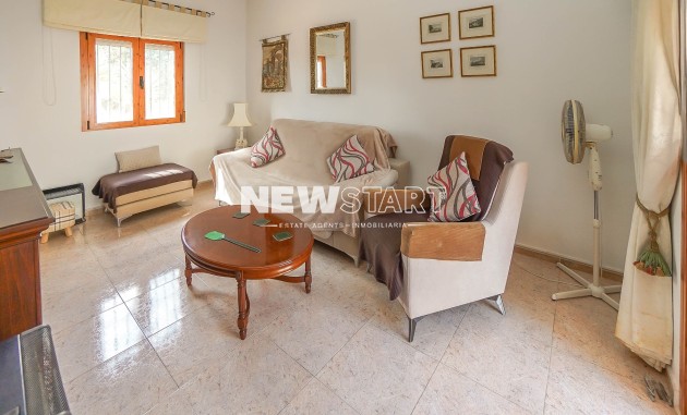 Återförsäljning - Fristående - La Marina - Urb. La Marina