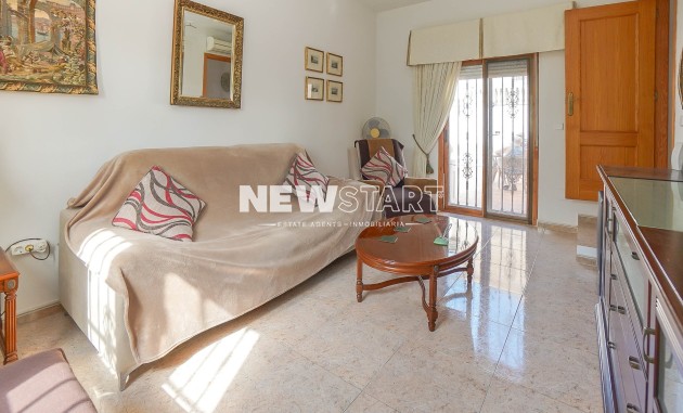 Återförsäljning - Fristående - La Marina - Urb. La Marina