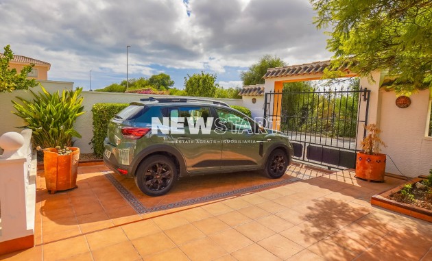 Återförsäljning - Fristående - La Marina - Urb. La Marina