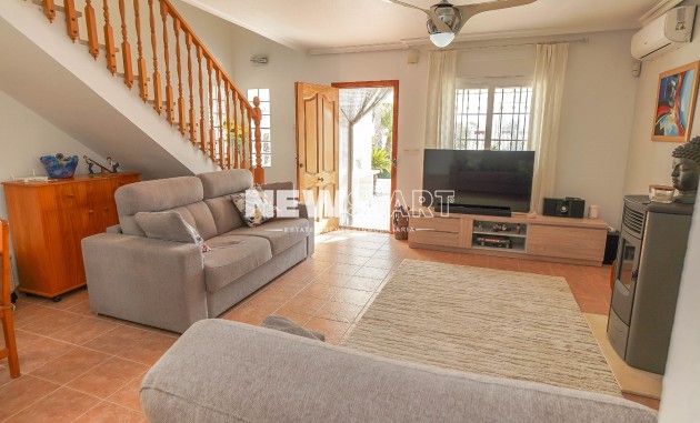 Återförsäljning - Fristående - La Marina - Urb. La Marina