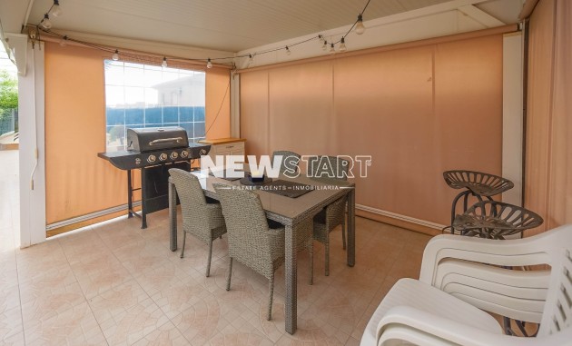 Återförsäljning - Fristående - La Marina - Urb. La Marina