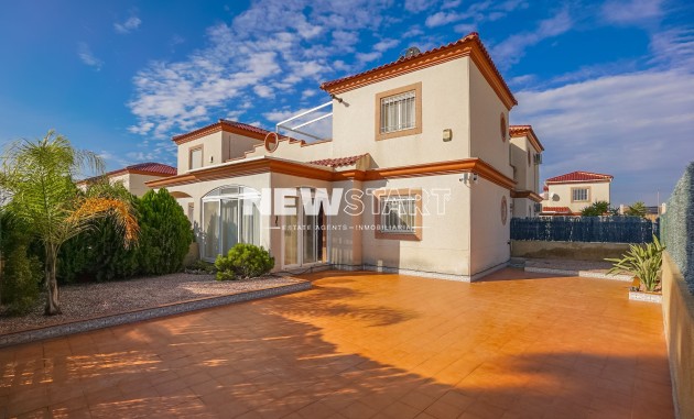 Reventa - Quad - La Marina - Urb. La Marina