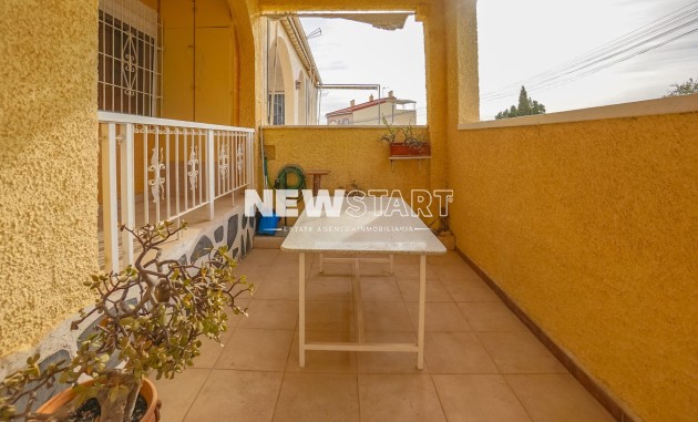 Resale - Townhouse - La Marina - Urb. La Marina