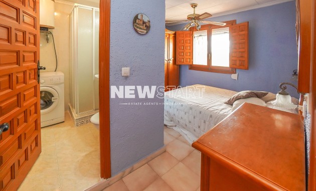 Resale - Townhouse - La Marina - Urb. La Marina