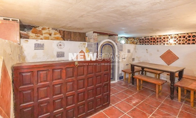 Resale - Townhouse - La Marina - Urb. La Marina