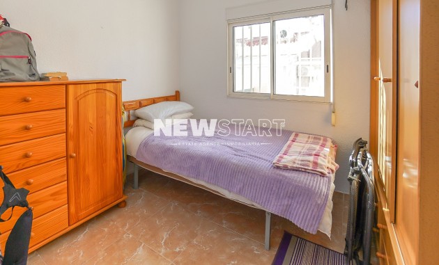 Reventa - Casa adosada - La Marina - Urb. La Marina