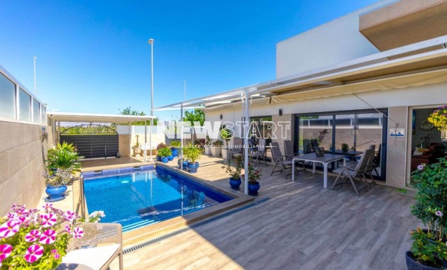 Resale - Detached - Daya Nueva