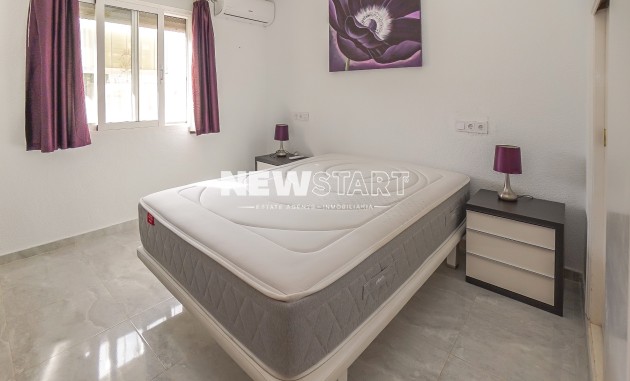 Resale - Detached - La Marina - Urb. La Marina