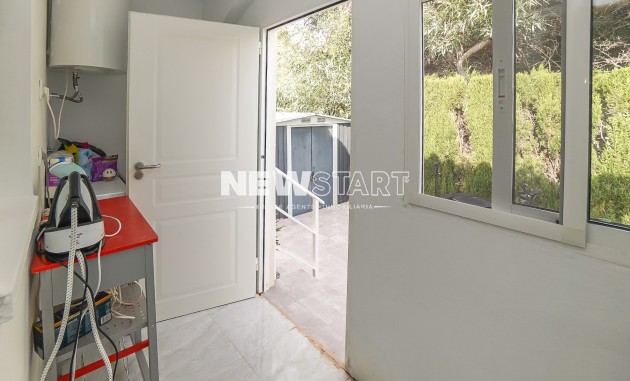 Resale - Detached - La Marina - Urb. La Marina